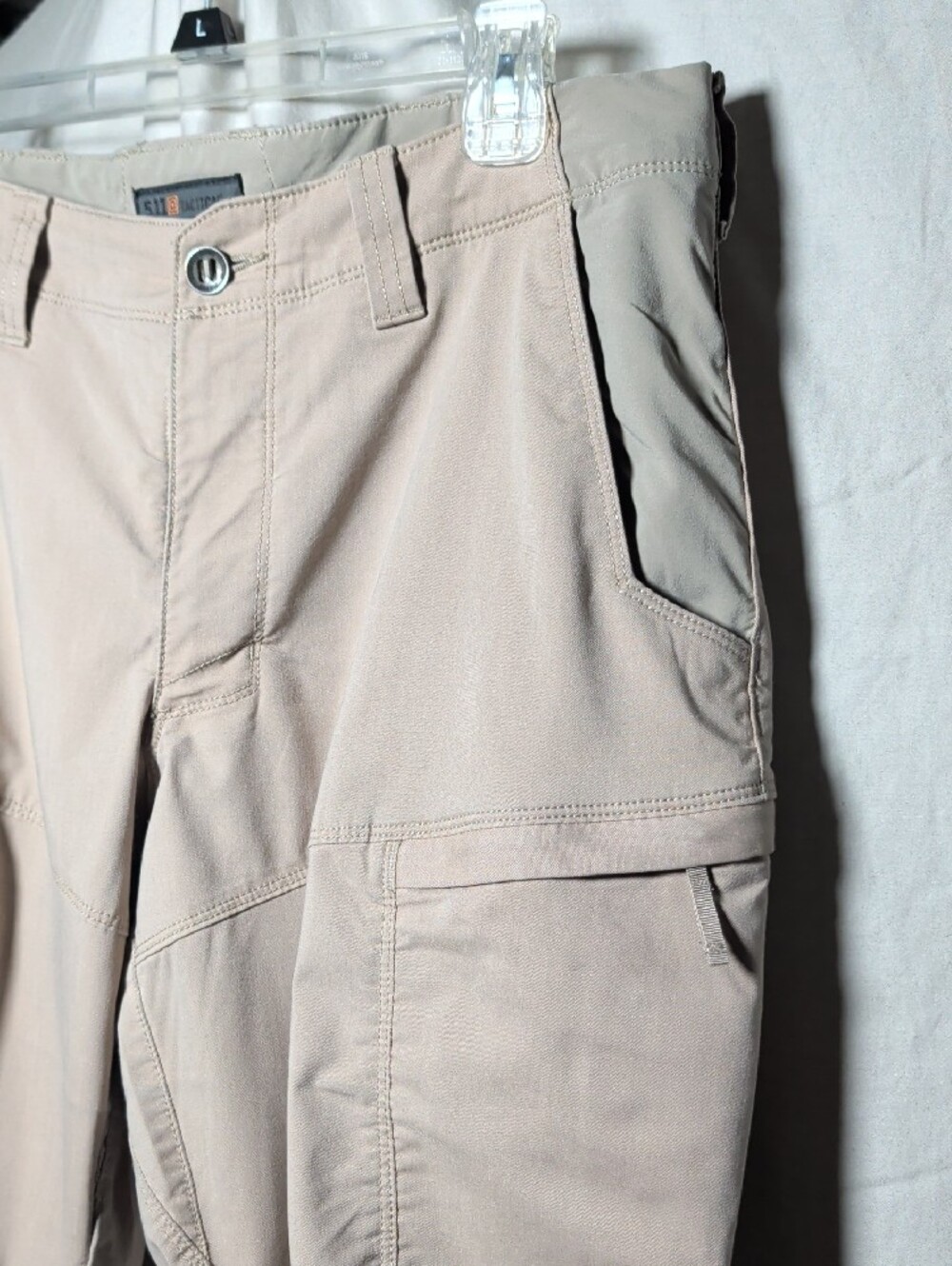 5.11 Tactical Men’s Khaki/Tan Cargo Pants Durable Utility Work Outdoor Wear - Picture 4 of 9